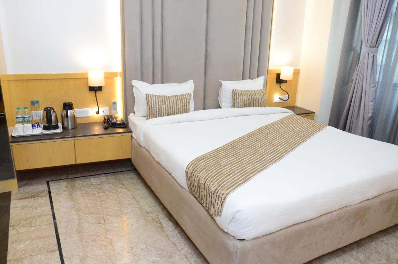 Crytsal Residency Otel Ranchi Dış mekan fotoğraf